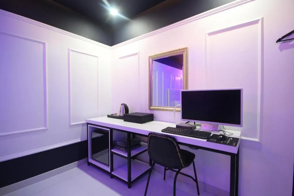 Gray Hotel Pusan