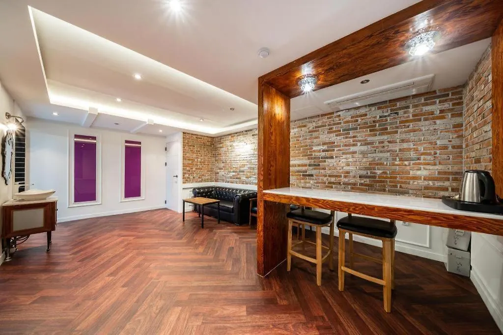 Gray Hotel Pusan