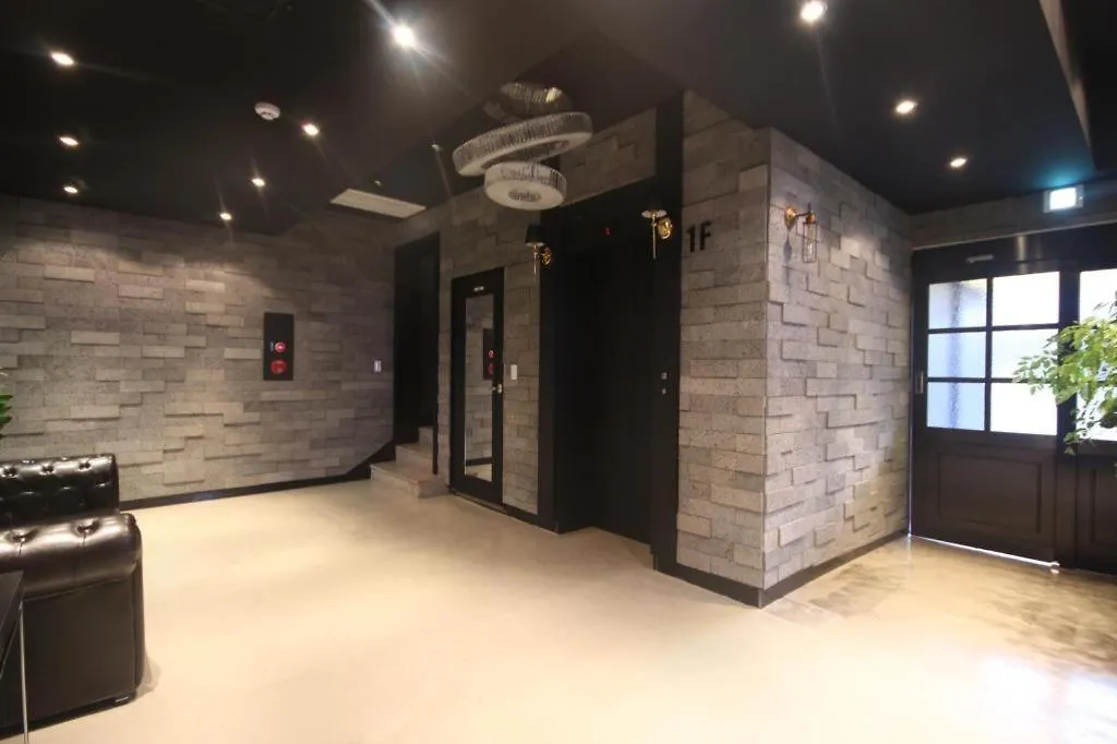 Gray Hotel Busan 2*,