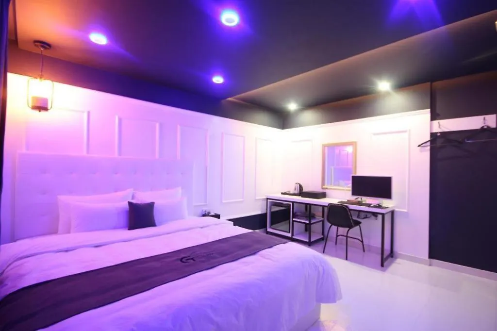 Gray Hotel Busan 2*,  South Korea