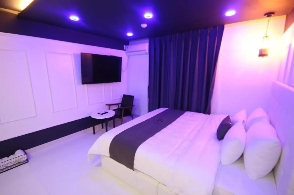 Gray Hotel Busan 2*,