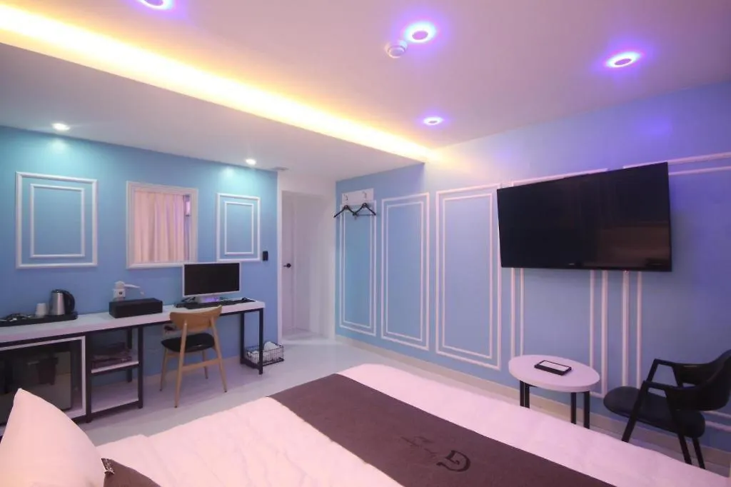 Gray Hotel Busan 2*,  South Korea
