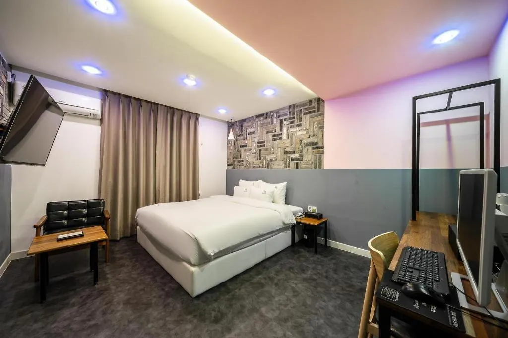 Gray Hotel Busan 2*,  South Korea