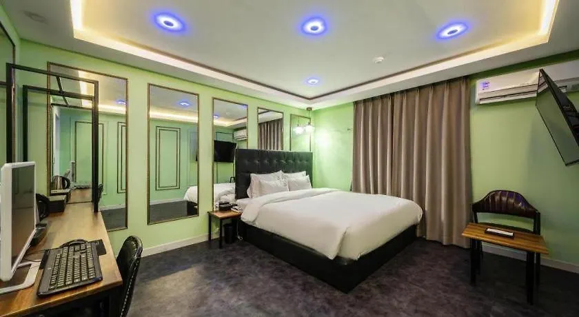 Gray Hotel Busan 2*,  South Korea