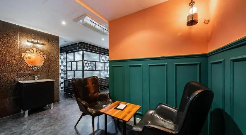 Gray Hotel Busan Motel